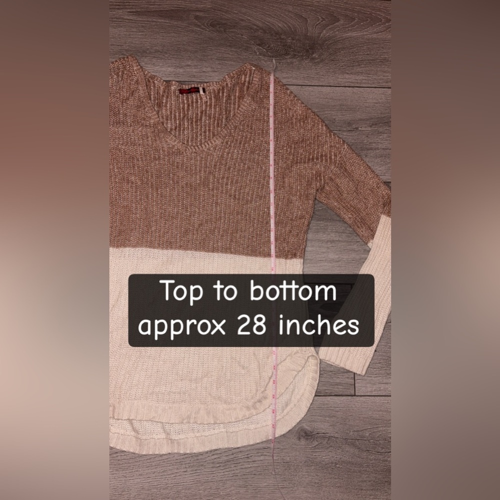 Left On Houston Size Medium Long Sleeved Color Block Sweater Zipper Accent - Picture 4 of 6